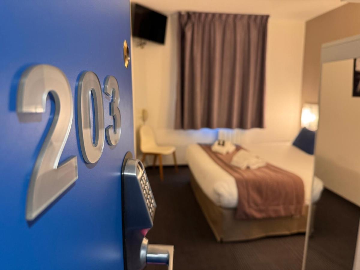 Le 2 By Hotel Akena - Nantes Beaujoire, Porte De Sainte Luce Bagian luar foto