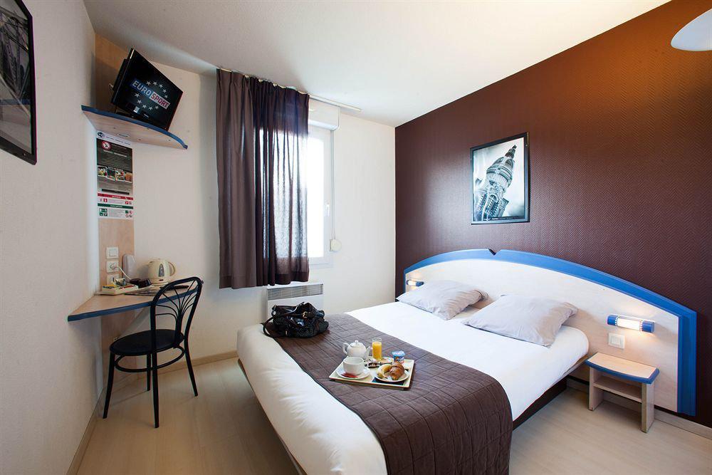 Le 2 By Hotel Akena - Nantes Beaujoire, Porte De Sainte Luce Bagian luar foto